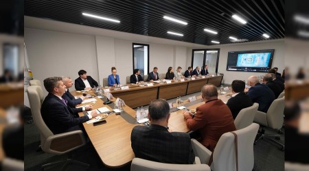 SALIK HZMETLER SEKTRNN SORUNLARI ETODA GRLD