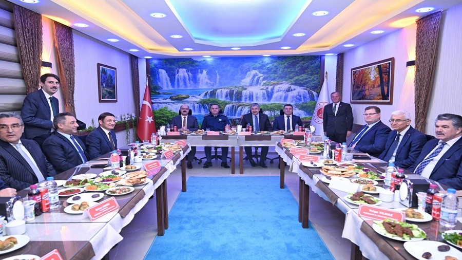 BA�SAVCILIK �FTAR SOFRASI  KURDU