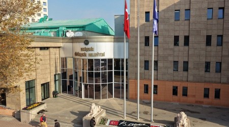 B�Y�K�EH�R KATLI OTOPARK �HALES�NE �IKTI