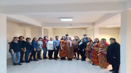 Eski�ehir Sultanlar Zeybek Ekibi K�lt�r Derne�inde Bayramla�ma