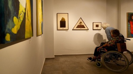 KESEN ZLER SERGS SANAT SOKAINDA AILDI