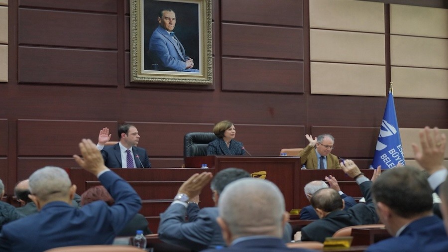 B�Y�K�EH�R MECL�S�NDE G�REVLER BELL� OLDU