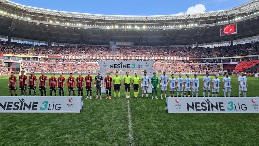 ESK��EH�RSPOR L�DER K�TAHYA SPOR'U 4-0 MA�LUP ETT�