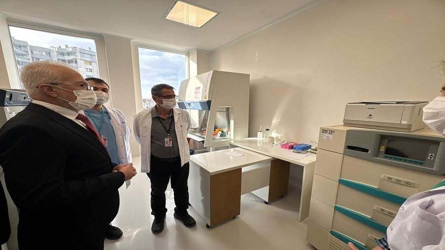 ESK��H�R'E T�RK�YE'N�N 6.LABORATUVARI  A�ILIYOR