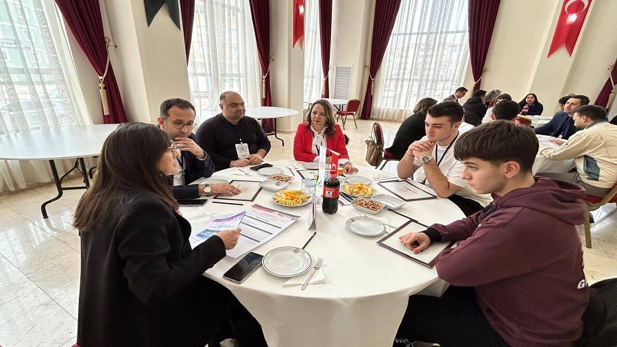 Bilecik�te AR-GE Bulu�malar� B�lge Zirvesi Ger�ekle�tirildi