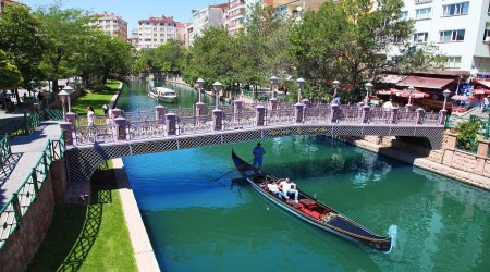 23 Nisan'a �zel D�zenleme