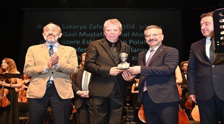 VAL AKSOY SENFON KONSERNE KATILDI