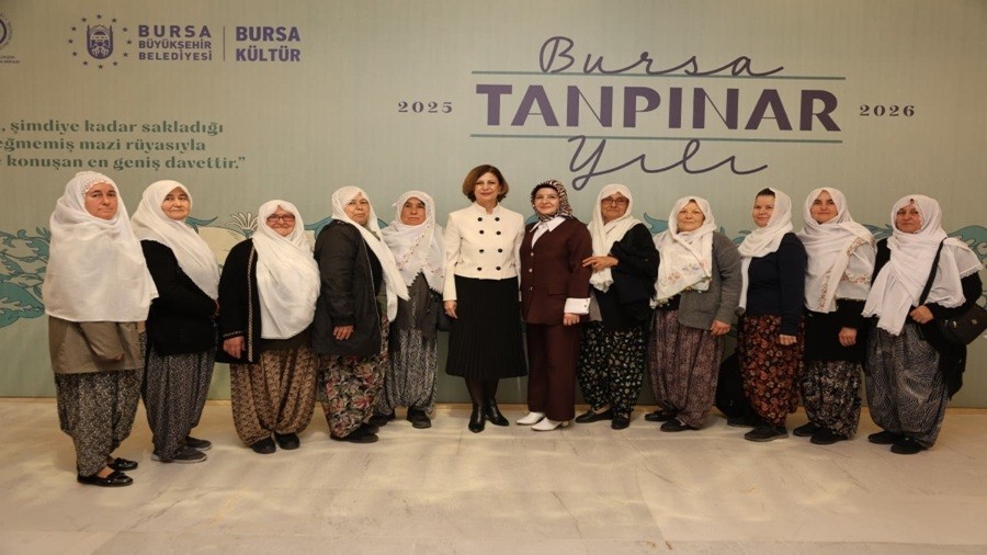 EFSANELERLE �PEK SERG�S� BURSA�DA SANATSEVERLERLE BULU�TU