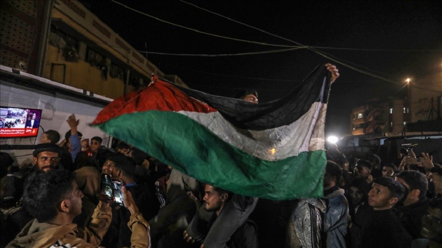 GAZZE'DE ANTLAMA SALANDI.HAMAS TEEKKR ETT
