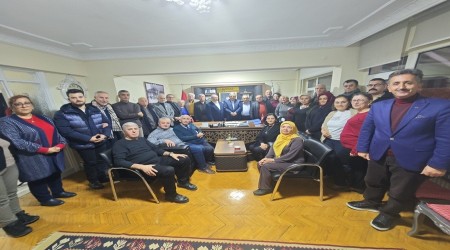 K��e Yazarlar�m�zdan Emirda� Birlik Beraberlik Platformuna Anlaml� Ziyaret