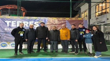 Eski�ehir�de Tepre� Futbol Turnuvas��nda �lk Hafta Tamamland�