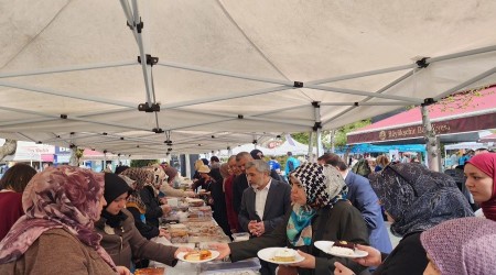 Gen�lere Yuva Deste�i: Eski�ehir�de �Hay�r �ar��s�� A��ld�