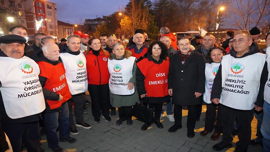 BA�KAN ATA� D�SK GENEL BA�KANIYLA B�R ARAYA GELD�