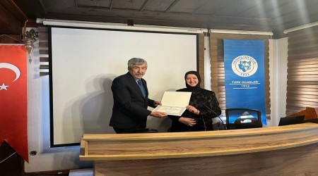 Eski�ehir T�rk Oca���nda Ramazan Konferanslar� Sona Erdi