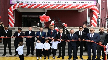 ESKEHR'E YEN OKULLAR