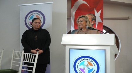 ESKEHR'DE LHAM VEREN KADINLAR PANEL