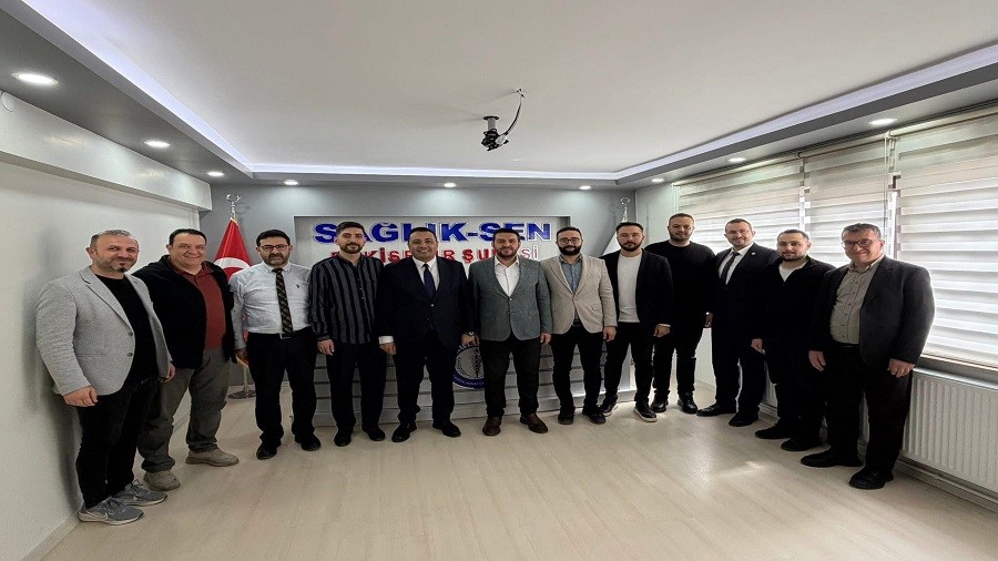 Eski�ehir�de T�rkiye Gen�lik Vakf�'dan Sa�l�k-Sen'e Ziyaret