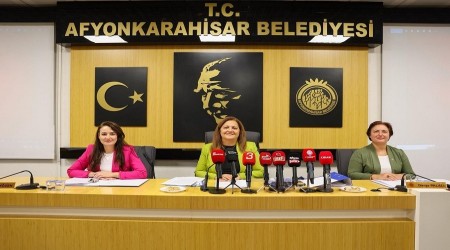 KOMU AFYON'DA  BURCU KKSAL KRZ