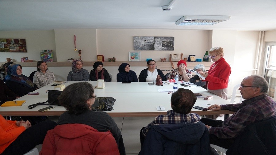 TEPEBA�I BELED�YESݒNDEN EVDE HASTA BAKIMINA DESTEK