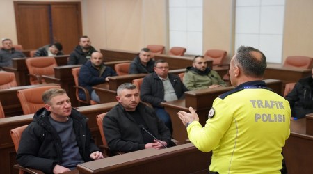 TEPEBA�I�NDA G�VENL� S�R�� VE YAYA �NCEL��� E��T�M� VER�LD�