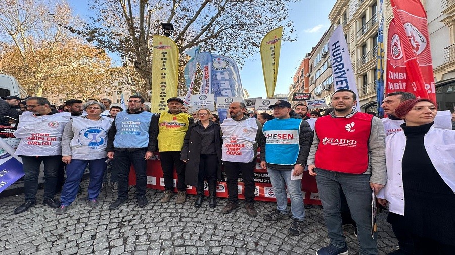 A�LE HEK�MLER�NDEN Y�NETMEL�K TEPK�S�