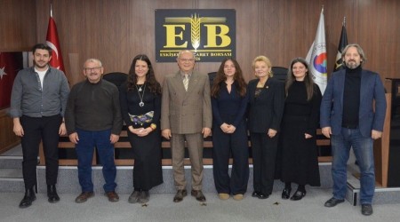 EL�F BOYNER�DEN BORSAYA Z�YARET