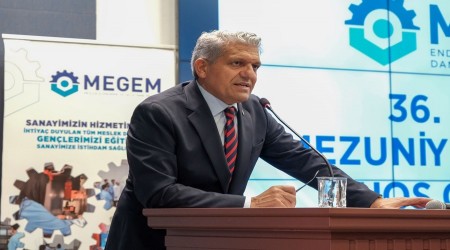 KPEL: "MEGEMLE ESKEHRDEK KALFYE  GC AIINI KAPATIYORUZ"