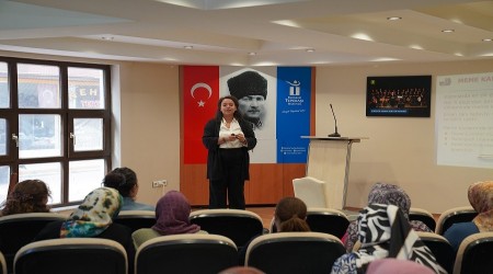 BELDE EVLERİNDE KADIN SAĞLIĞI ANLATILIYOR