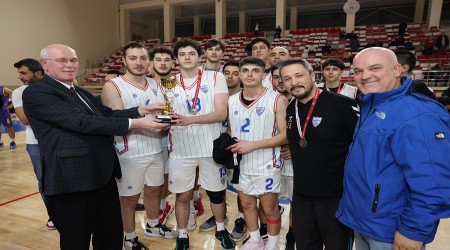 AMPYON HARB-SPOR OLDU