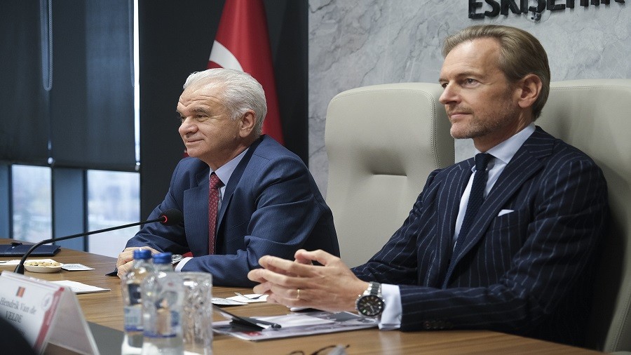 ETODAN BELKAYA VZE KOLAYLII HAMLES