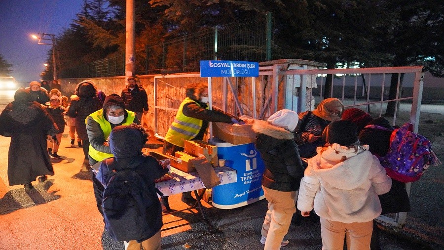 BAKAN ATA: OCUKLARIMIZIN YZNDEK GLMSEME, BZM  N EN BYK DLDR