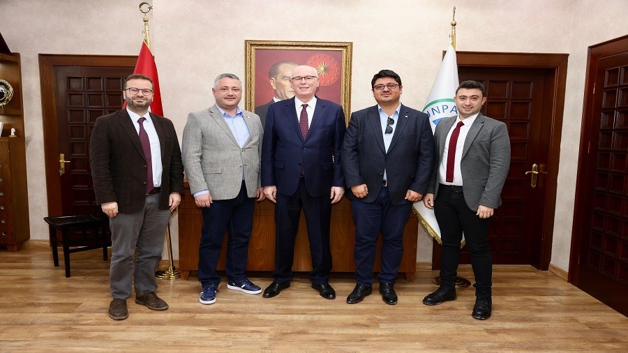 MO'DAN BAKAN KURT'A TEEKKR ZYARET