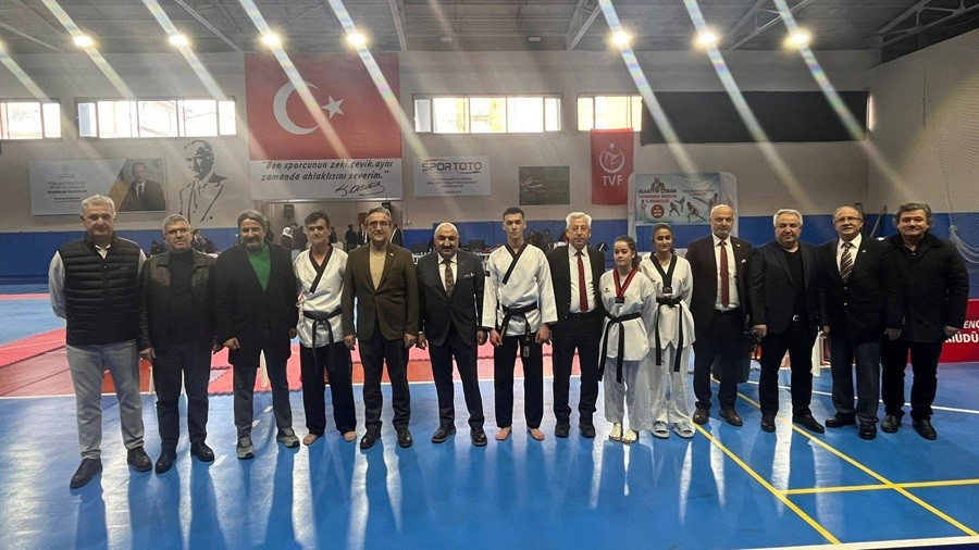 ALAATT�N �OBAN ADINA TAEKWONDO TURNUVASI D�ZENLEND�