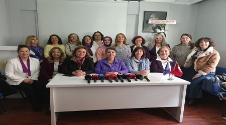 TMMOB�lu Kad�nlardan 8 Mart Mesaj�