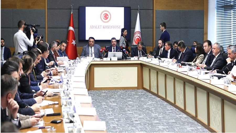 TE 10.YARGI PAKETNDE BULUNAN DZENLEMELER 