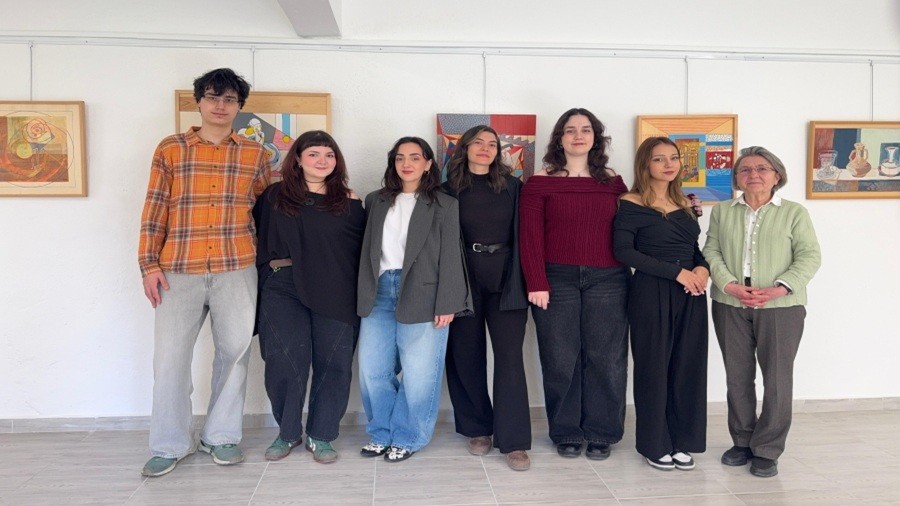 Gen� Sanat��lar �Girizg�h� Projesi ��in Bir Araya Geldi